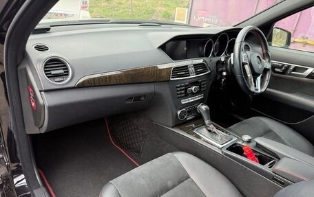 Mercedes-Benz C-Класс, 2012 год, 1 200 000 рублей, 11 фотография