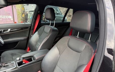 Mercedes-Benz C-Класс, 2012 год, 1 200 000 рублей, 17 фотография