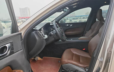 Volvo XC60 II, 2024 год, 3 992 790 рублей, 8 фотография