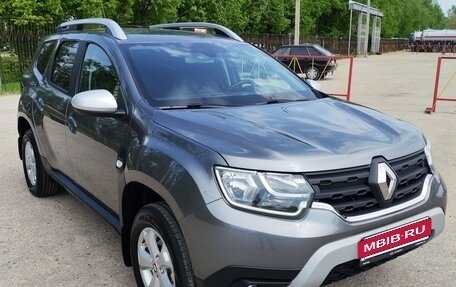 Renault Duster, 2021 год, 2 130 000 рублей, 2 фотография