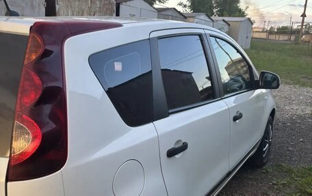 Nissan Note II рестайлинг, 2011 год, 650 000 рублей, 4 фотография