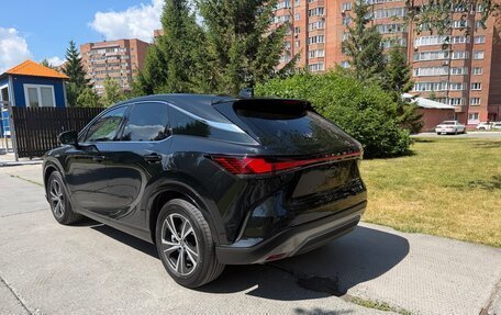 Lexus RX IV рестайлинг, 2025 год, 7 300 000 рублей, 3 фотография