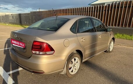 Volkswagen Polo VI (EU Market), 2015 год, 1 040 000 рублей, 2 фотография