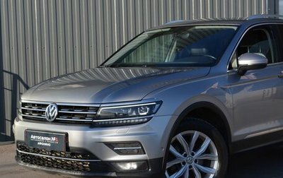 Volkswagen Tiguan II, 2017 год, 2 249 999 рублей, 1 фотография