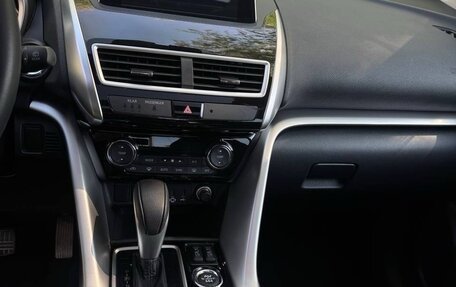 Mitsubishi Eclipse Cross, 2018 год, 2 120 000 рублей, 13 фотография