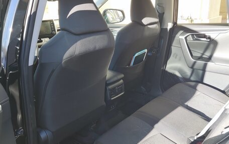 Toyota RAV4, 2022 год, 2 975 000 рублей, 10 фотография