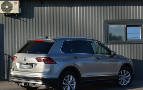 Volkswagen Tiguan II, 2017 год, 2 249 999 рублей, 9 фотография