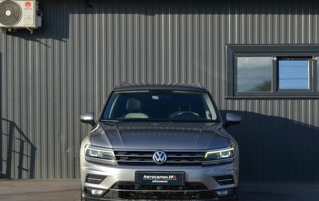 Volkswagen Tiguan II, 2017 год, 2 249 999 рублей, 3 фотография
