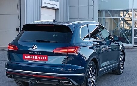 Volkswagen Touareg III, 2021 год, 5 950 000 рублей, 8 фотография