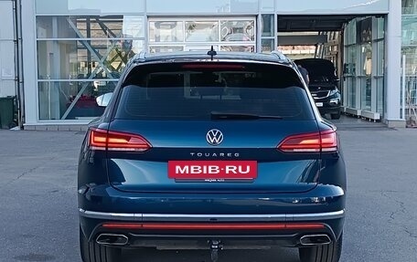 Volkswagen Touareg III, 2021 год, 5 950 000 рублей, 7 фотография