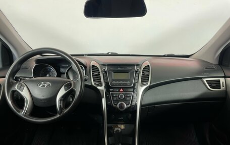 Hyundai i30 II рестайлинг, 2014 год, 935 000 рублей, 11 фотография