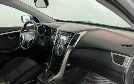 Hyundai i30 II рестайлинг, 2014 год, 935 000 рублей, 10 фотография