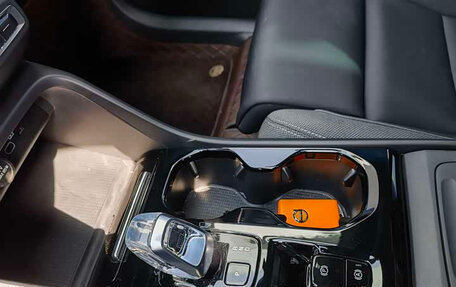 Volvo XC40 I, 2024 год, 3 397 404 рублей, 10 фотография
