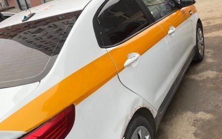 KIA Rio III рестайлинг, 2017 год, 420 000 рублей, 5 фотография