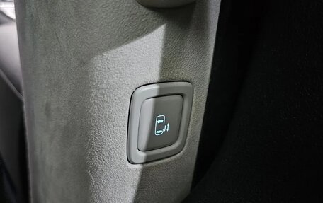 Hyundai Staria, 2024 год, 4 569 444 рублей, 27 фотография