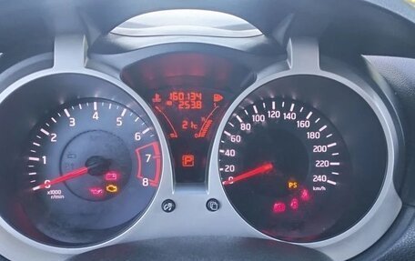 Nissan Juke II, 2012 год, 980 000 рублей, 11 фотография