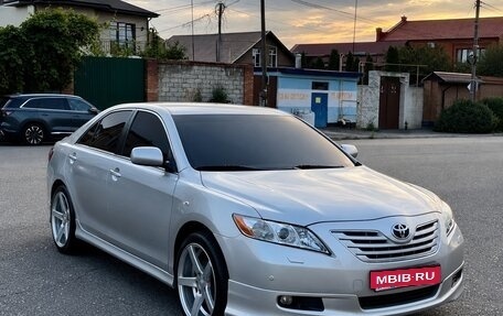 Toyota Camry, 2008 год, 1 700 000 рублей, 2 фотография