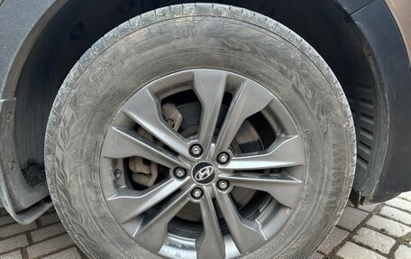Hyundai Santa Fe III рестайлинг, 2013 год, 1 700 000 рублей, 5 фотография