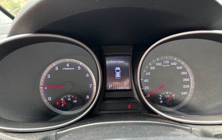Hyundai Santa Fe III рестайлинг, 2013 год, 1 700 000 рублей, 4 фотография