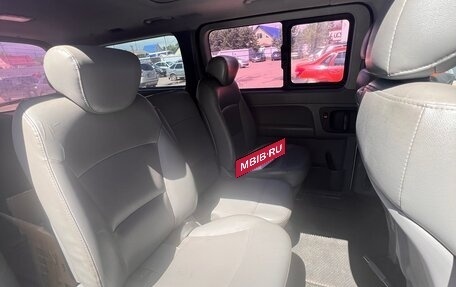 Hyundai Grand Starex Grand Starex I рестайлинг 2, 2012 год, 2 550 000 рублей, 12 фотография