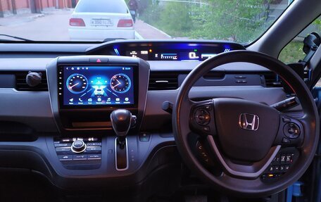 Honda Freed II, 2017 год, 1 300 000 рублей, 7 фотография