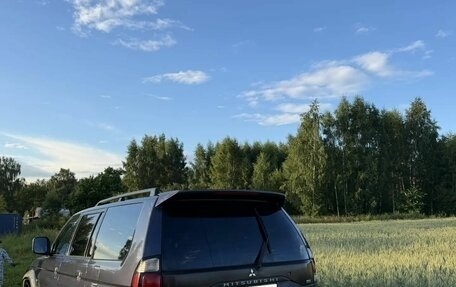 Mitsubishi Pajero Sport II рестайлинг, 2005 год, 700 000 рублей, 4 фотография