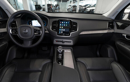 Volvo XC90 II рестайлинг, 2023 год, 6 900 000 рублей, 8 фотография