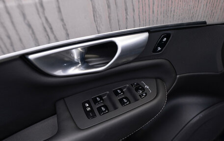 Volvo XC90 II рестайлинг, 2023 год, 6 900 000 рублей, 24 фотография