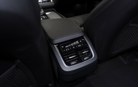 Volvo XC90 II рестайлинг, 2023 год, 6 900 000 рублей, 17 фотография