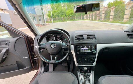 Skoda Yeti I рестайлинг, 2015 год, 1 050 000 рублей, 17 фотография
