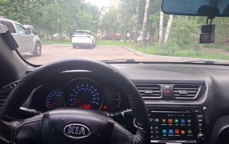 KIA Rio III рестайлинг, 2014 год, 550 000 рублей, 23 фотография