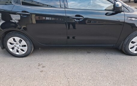 KIA Rio III рестайлинг, 2014 год, 550 000 рублей, 22 фотография