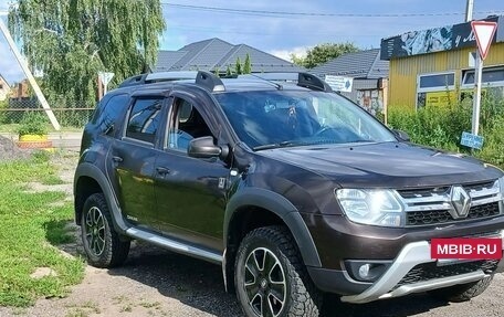 Renault Duster I рестайлинг, 2016 год, 890 000 рублей, 2 фотография