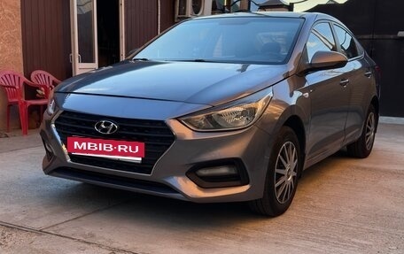 Hyundai Solaris II рестайлинг, 2017 год, 790 000 рублей, 4 фотография