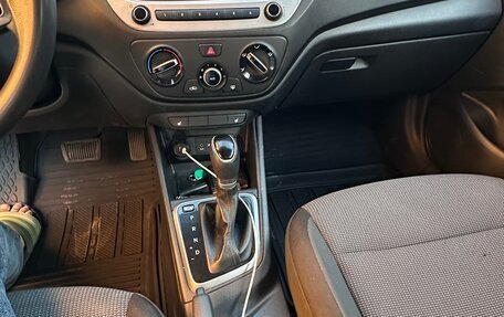 Hyundai Solaris II рестайлинг, 2017 год, 790 000 рублей, 14 фотография