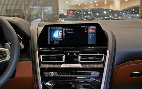 BMW 8 серия, 2019 год, 6 400 000 рублей, 12 фотография
