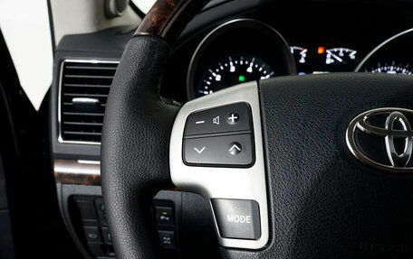 Toyota Land Cruiser 200, 2015 год, 4 900 000 рублей, 17 фотография