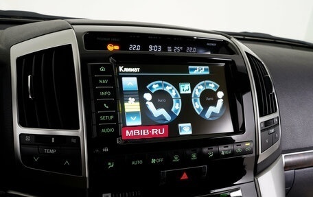 Toyota Land Cruiser 200, 2015 год, 4 900 000 рублей, 20 фотография