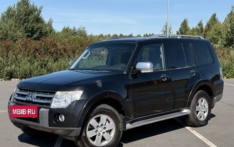 Mitsubishi Pajero IV, 2007 год, 1 690 000 рублей, 9 фотография