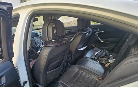 Opel Insignia II рестайлинг, 2011 год, 880 000 рублей, 11 фотография