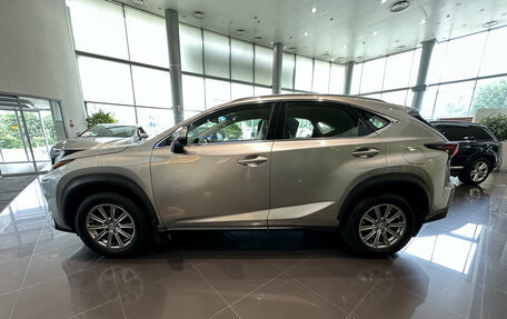 Lexus NX I, 2015 год, 2 699 000 рублей, 10 фотография