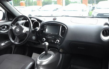 Nissan Juke II, 2012 год, 940 000 рублей, 11 фотография
