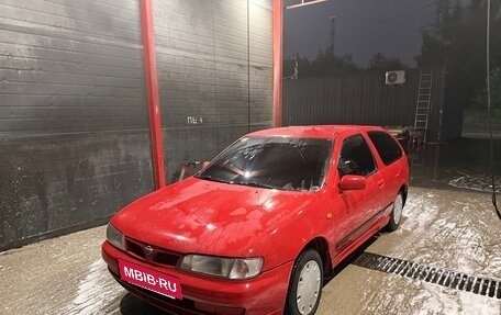 Nissan Almera, 1997 год, 190 000 рублей, 2 фотография