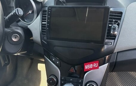 Chevrolet Cruze II, 2012 год, 650 000 рублей, 3 фотография