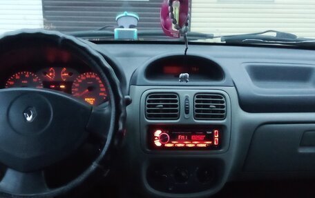 Renault Symbol I, 2003 год, 170 000 рублей, 4 фотография
