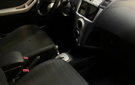 Toyota Yaris III рестайлинг, 2008 год, 650 000 рублей, 7 фотография