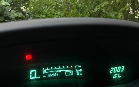 Toyota Yaris III рестайлинг, 2008 год, 650 000 рублей, 9 фотография