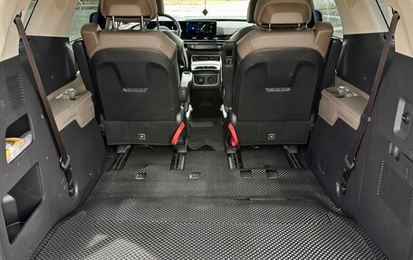 KIA Carnival, 2024 год, 5 790 000 рублей, 28 фотография