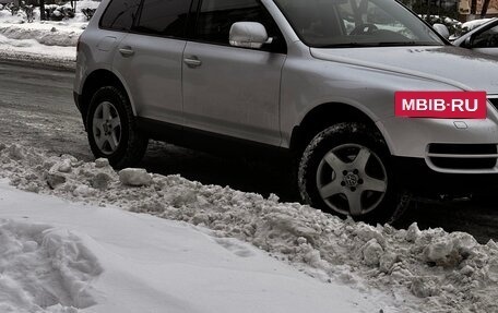 Volkswagen Touareg III, 2004 год, 850 000 рублей, 10 фотография