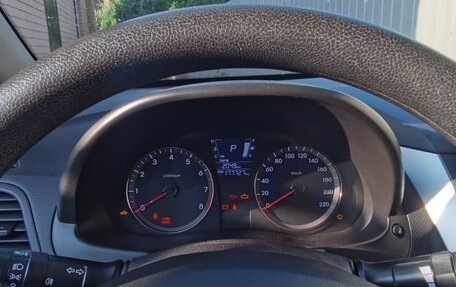 Hyundai Solaris II рестайлинг, 2013 год, 750 000 рублей, 4 фотография